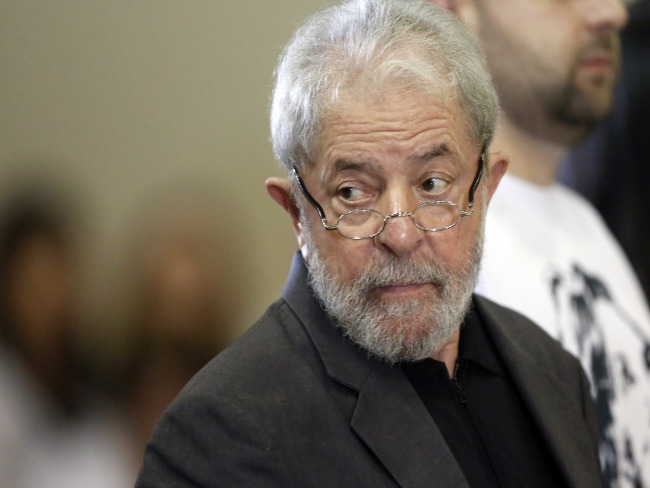 Supremo nega pedido de habeas corpus a Lula feito por advogados