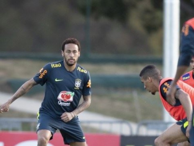 Ofuscado por Neymar, Brasil encara Catar em amistoso