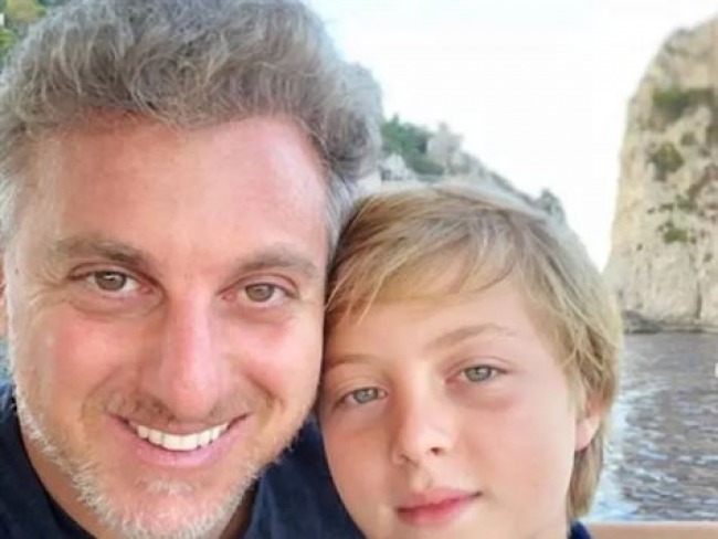Filho de Luciano Huck bateu a cabeça após se desequilibrar da prancha, diz Marinha