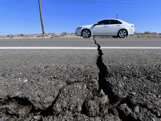 Terremoto de 7,1 graus abala sul da California