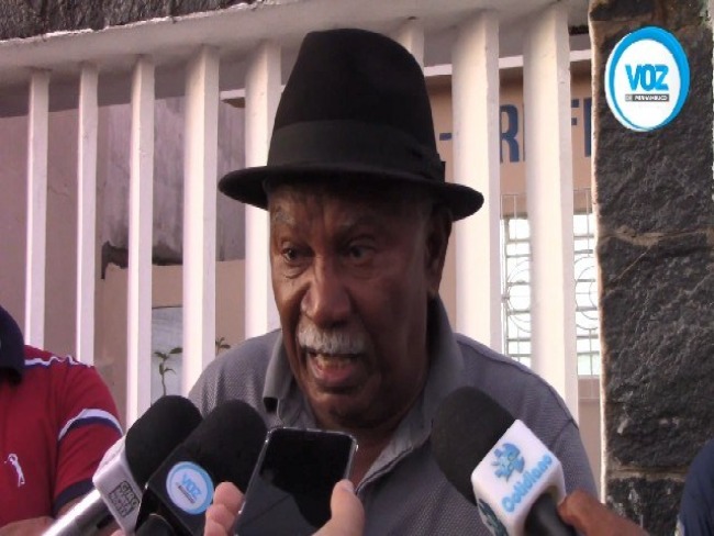 Carpina: Botafogo diz que demolição das barracas foi de forma “Amigável”