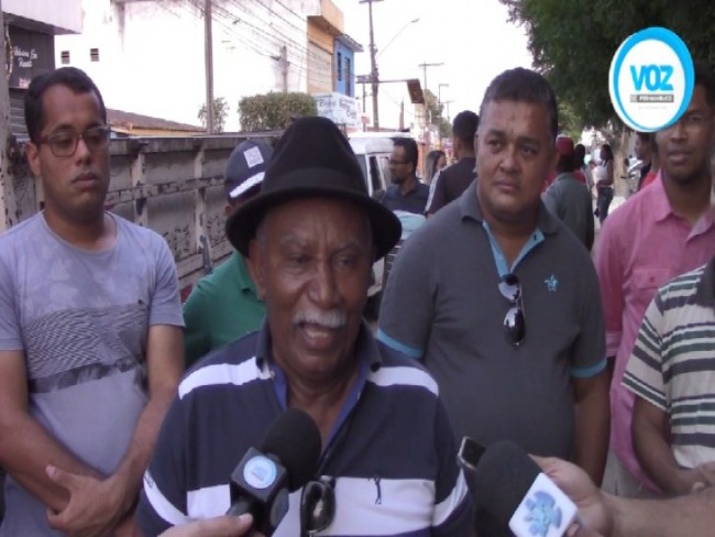 “Se sobrar dinheiro, eu vou levar pras obras” afirma Prefeito Botafogo sobre reajuste de professores