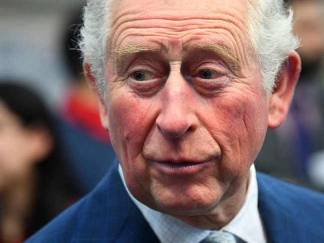 Príncipe Charles, de 71 anos, contraiu o coronavírus