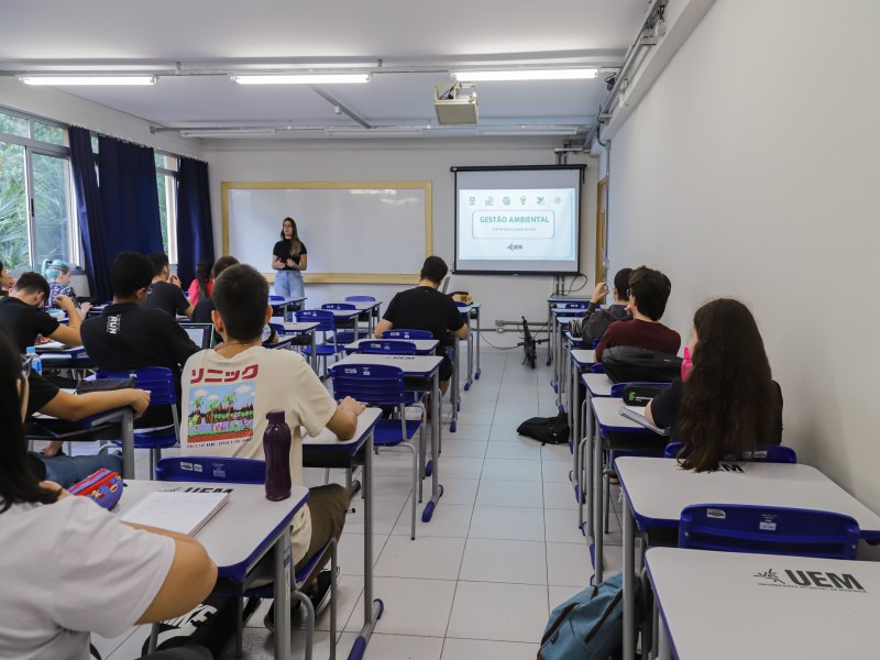 Paran  o quarto estado com mais estudantes universitrios 