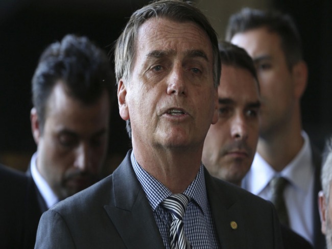 Agenda de Bolsonaro na semana inclui reunio com bancadas do MDB e do PSDB