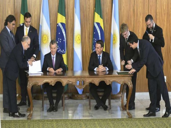 Governo Bolsonaro pretende rever acordos de extradio com 25 pases