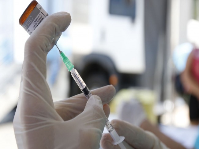 Campanha Nacional de Vacinação termina com 17 milhões sem se vacinar