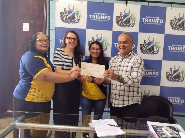 Prefeitura de Triunfo firma convênio com Lar Santa Elizabeth para serviços sociais