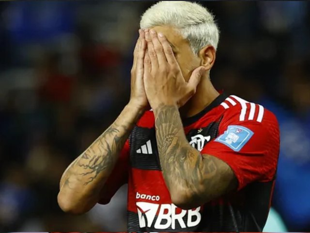 Flamengo perde do Al-Hilal e dá adeus precoce ao sonho do bi mundial