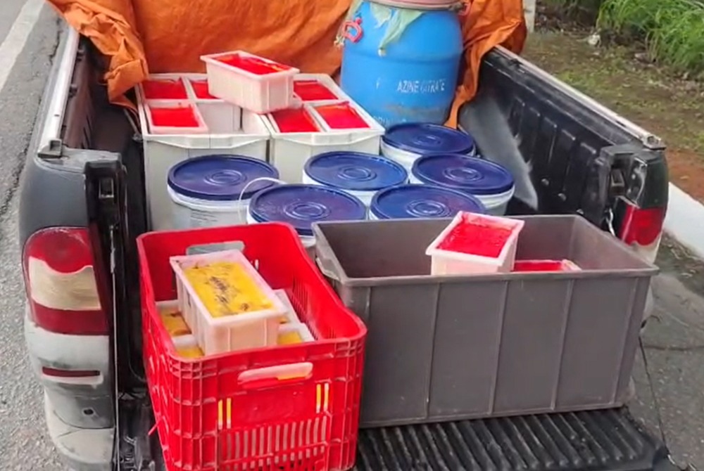 PRF: mais de 300kg de queijo, coalhada e manteiga são apreendidos na BR-423, no Agreste de Pernambuco PRF: mais de 300kg de queijo, coalhada e manteiga são apreendidos na BR-423, no Agreste de Pernambuco
