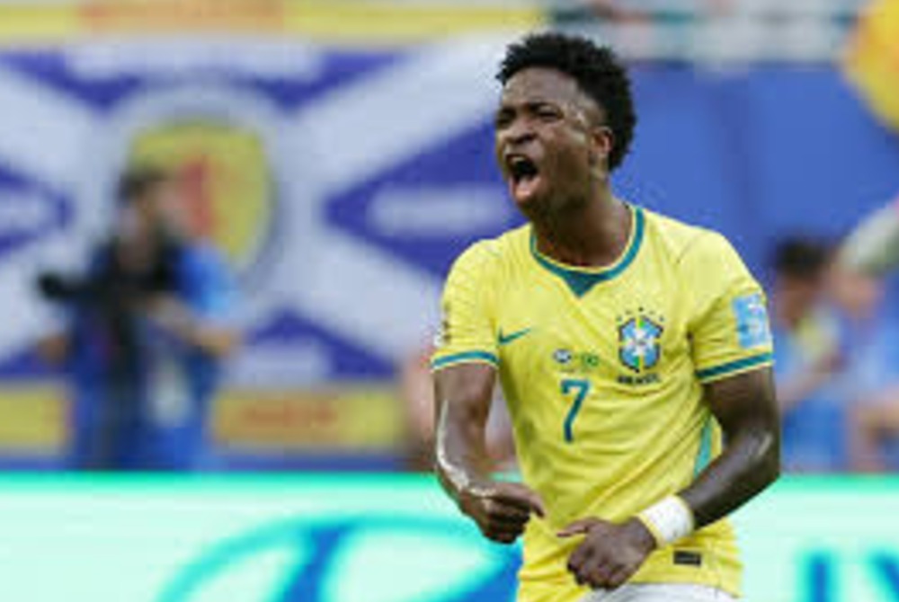 Brasil bate Esc�cia na estreia de Neymar e passa em 1� ap�s show de Vini Jr