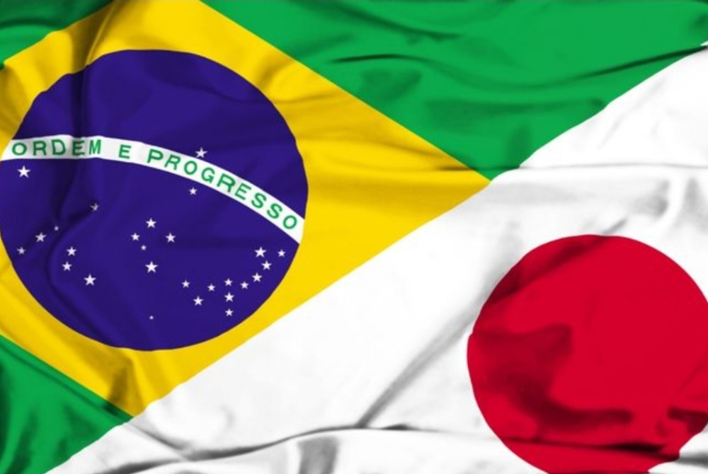 Com gol no fim, Brasil vira contra Jap�o e vai �s oitavas da Copa do Mundo
