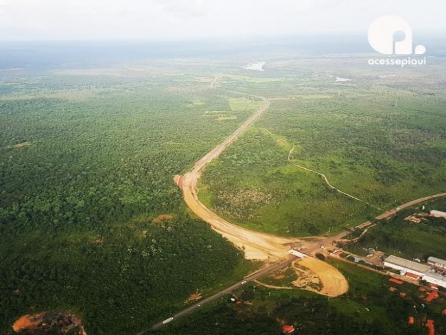 Crise financeira nas empresas contratadas prejudica andamento de obras no Piau 