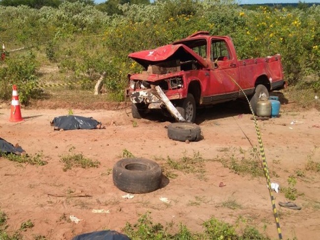 Acidente com 'pau de arara' deixa cinco mortos na regio Norte do Piau 