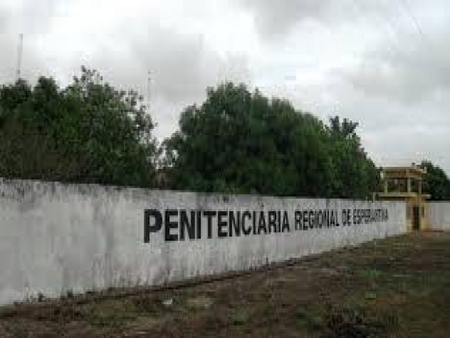 Secretaria de Justia interdita Penitenciria de Esperantina 