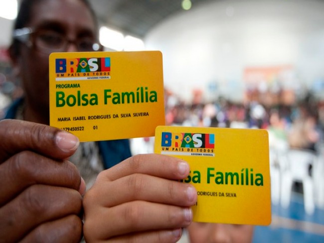 Bolsa Famlia | Ministrio bloqueia ou cancela mais de 55 mil benefcios no Piau 