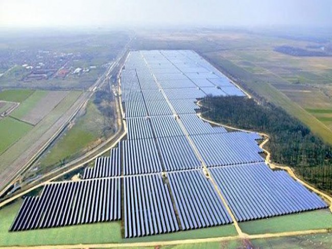 Piau instala a maior usina de energia fotovoltaica da Amrica Latina