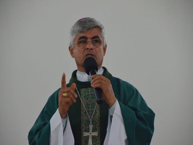 Dom Plnio Jos Luz da Silva testou positivo para COVID-19. Confira a Nota Oficial publicada a pouco pelo Padre Antnio Mendes Neto, Vigrio Geral da Diocese de Picos.