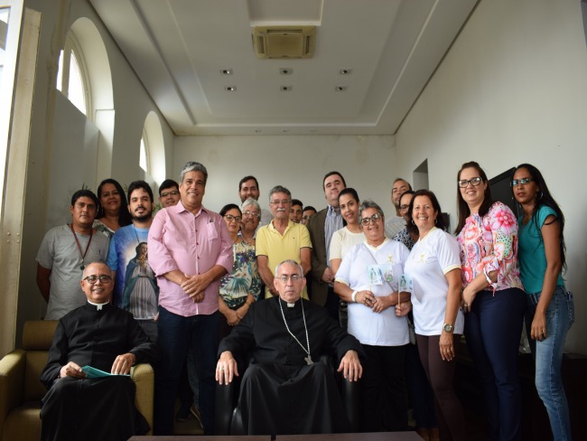 Bispo da Diocese de Nazar da Mata visita a Prefeitura de Limoeiro