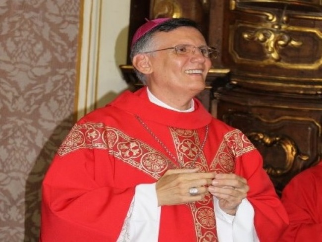 Papa Francisco nomeia Dom Antnio Tourinho Neto para a nova Diocese de Cruz das Almas, na Bahia