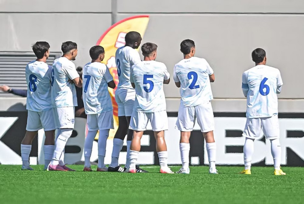Sub 20 do Barra FC  d� show de bola!