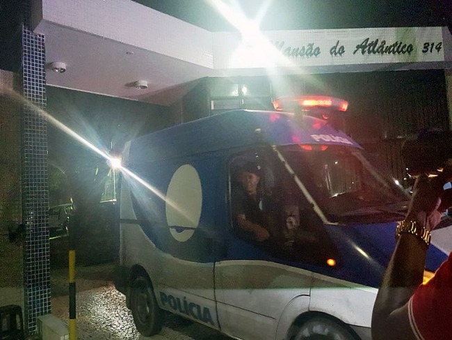 Salvador: Homem  morto aps perseguio e invaso a condomnio no Rio Vermelho