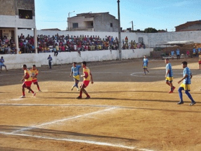 CAPIM GROSSO: LAZER E TIGRES VENCEM SEUS JOGOS E FARO A FINAL DO CAMPEONATO DO JAZIDO 2018