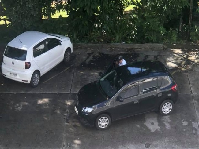 Homem armado assalta alunos dentro de estacionamento da Ufba; estudantes reclamam de falta de segurana em campi