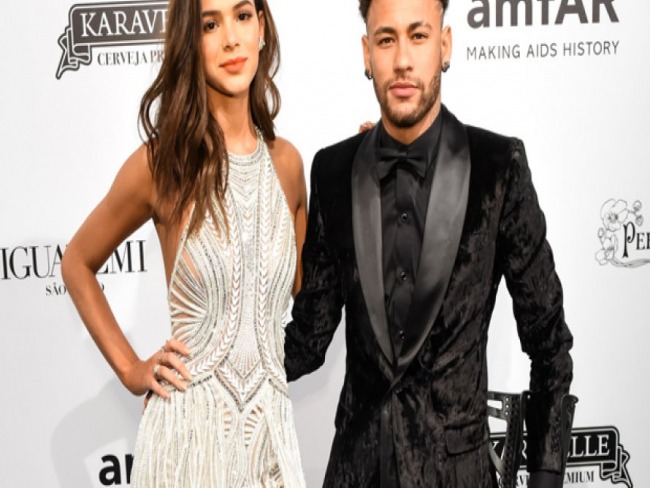 Bruna Marquezine vai morar com Neymar em Paris a partir de agosto