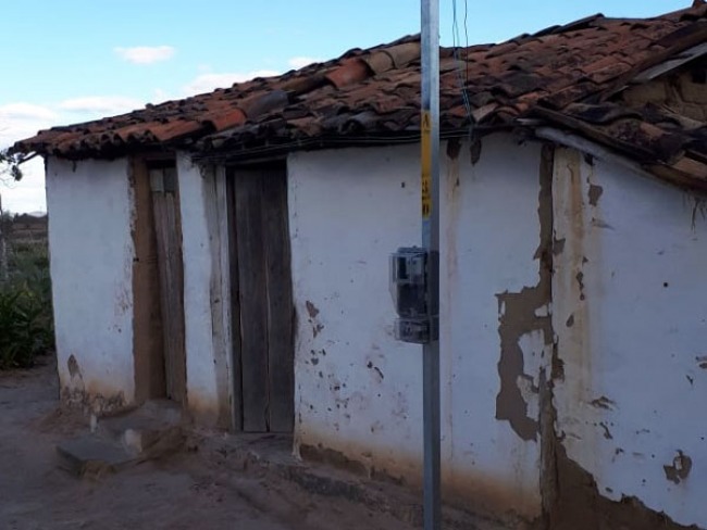 Homem  morto pelo irmo durante discusso por farinha e pedao de carne na zona rural de Quijingue