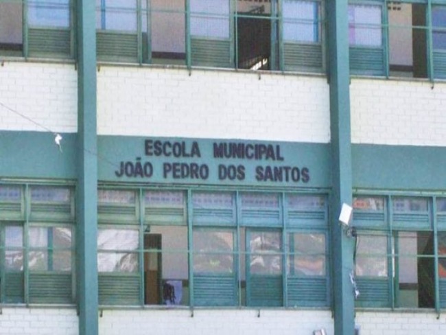 Salvador: Tiroteio que assustou alunos em escola na Av. Bonoc deixou um adolescente baleado