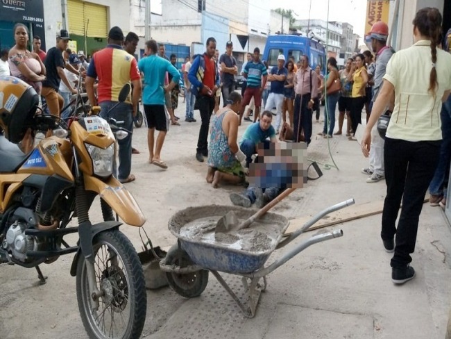 Pedreiro morre ao cair de uma altura de quase 20 metros no Centro de Teixeira