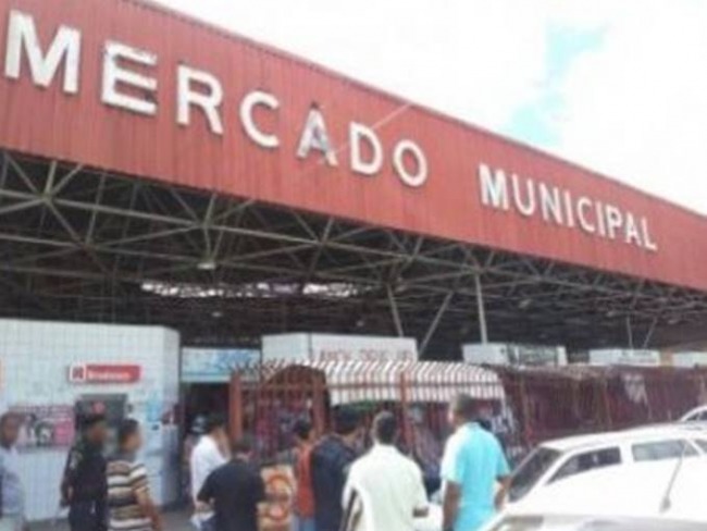 Guarda Municipal  esfaqueado dentro do Mercado Municipal de Simes Filho