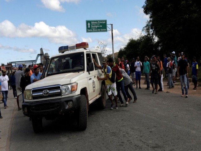 Trs morrem em confronto na fronteira do Brasil com a Venezuela