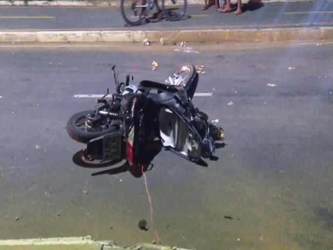 Conquista-BA: Motociclista morre ao bater em poste na Av. Perimetral 