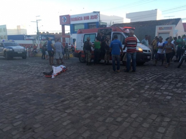 Acidente no centro de Morro do Chapu deixa uma vtima fatal neste sbado (16)