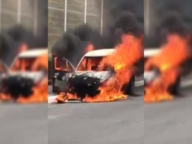 Salvador: Incndio atinge veculo prximo  Arena Fonte Nova, veja vdeo