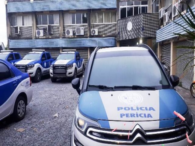 Feira de Santana: Homem  assassinado com vrios golpes de faco na Matinha; irmo suspeito do crime  preso