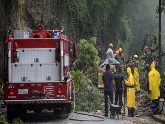 Sobe para 10 o nmero de vtimas do temporal no Rio de Janeiro