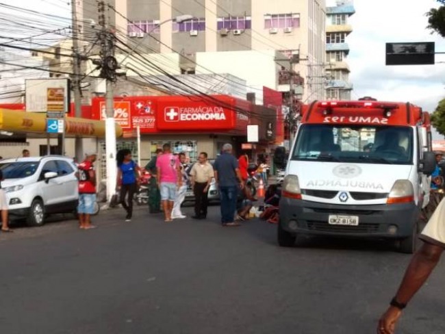Trs pessoas ficam feridas em acidente na Avenida Getlio Vargas