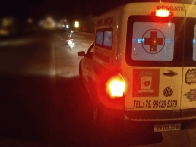 Coliso de moto e carro entre Riacho e Serra Preta deixa vtima em estado grave 