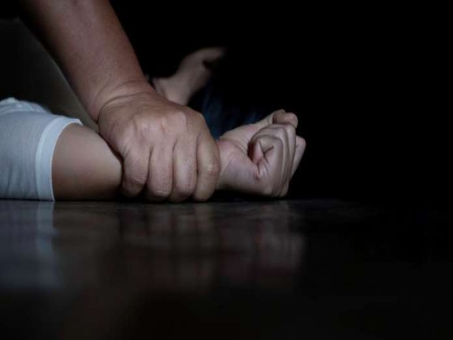 PF prende duas mulheres que participavam de estupros de crianas