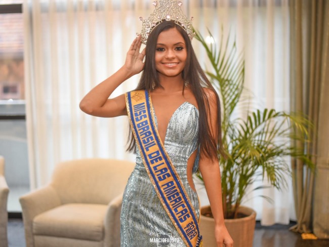 Mall da Cruz Almeida foi eleita Miss Brasil de Las Amricas Teen representando So Jos do Jacupe