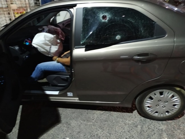 Homens so baleados em suposto atentado contra Prisco no bairro de Nazar, em Salvador
