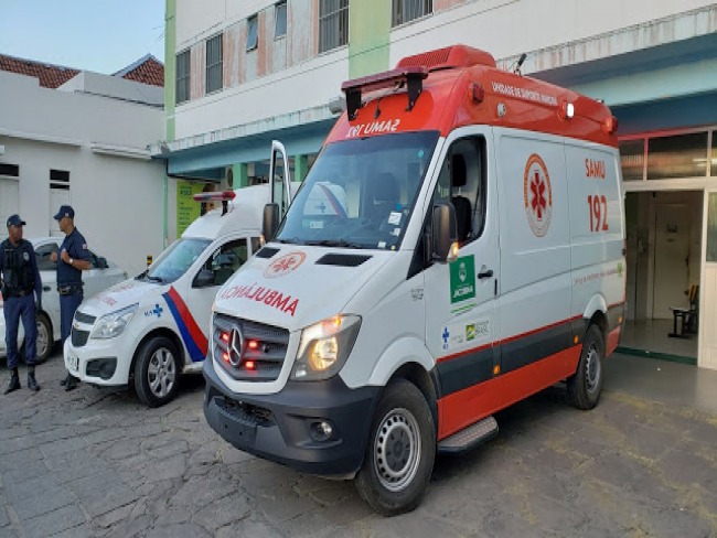 Dois feridos, vtimas de acidente na Av Lus Alberto Dourado de Carvalho em Jacobina