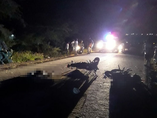 Coliso entre motos deixa dois homens mortos na BA-120, em Santaluz