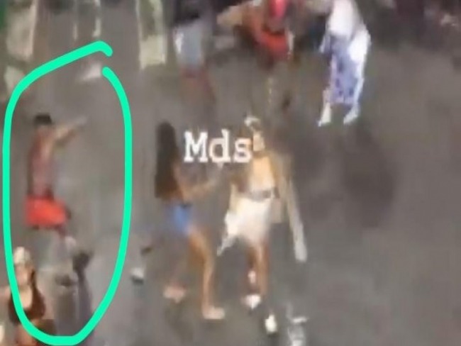 Salvador: Duas pessoas so baleadas no Circuito Osmar; veja vdeo