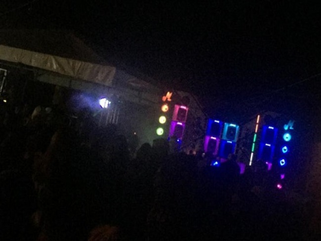 Festa  encerrada aps jovem ser esfaqueado em Santaluz