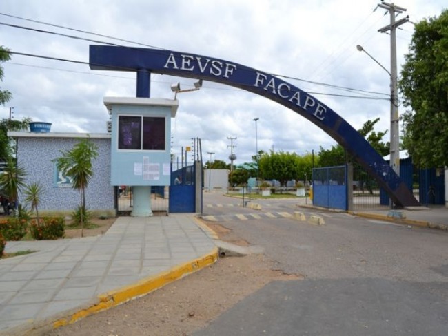 FACAPE suspende aulas por conta do COVID-19