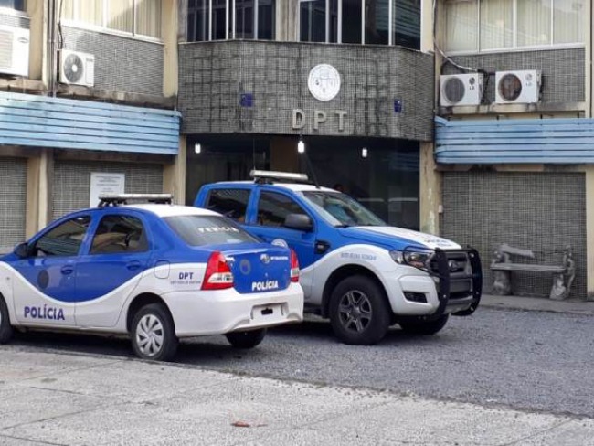 Feira de Santana: Dois homens mortos a tiros no bairro Conceio; 4 pessoas ficam feridas